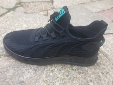 Scarpe a rete traspiranti