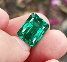 Pietra preziosa sfusa taglio smeraldo verde naturale impeccabile 12,80 ct certificato GIE