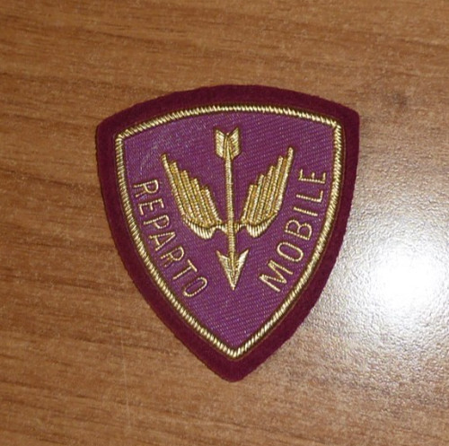 Distintivo omerale polizia - distintivo,