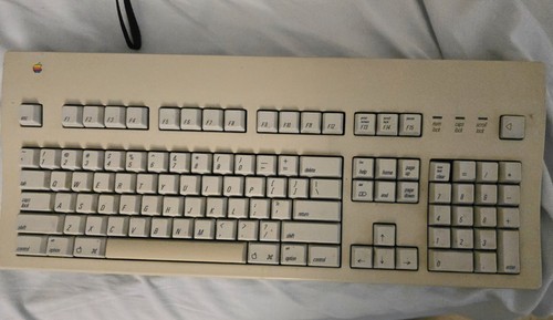 Apple extended keyboard - apple,