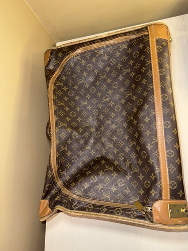 Authenticated vintage louis - authenticated,