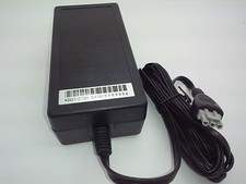 Alimentatore adattatore per