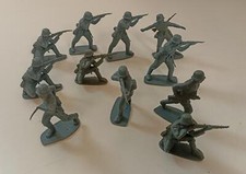 GG- LOTTO 11 SOLDATINI FIGURE in plastica rigida - GTTS57