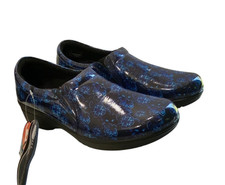 Easy Works Clogs Stress