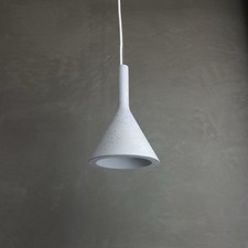 Lampada In Cemento Stile