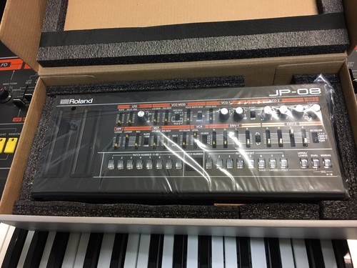 Roland jupiter 8 - roland, jupiter-8