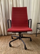 Eames Herman Miller Aluminum