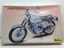 Kit kit kit Heller 1:8 Honda