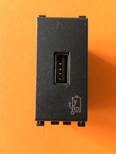 Vimar Arke 19292 Unità alimentazione USB 5V 1,5A