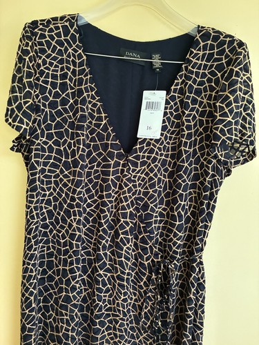 298 dana buchman vecchio - $298,
