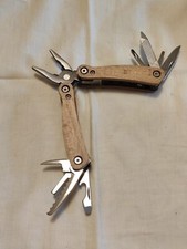Multitool Legno E Acciaio Usato