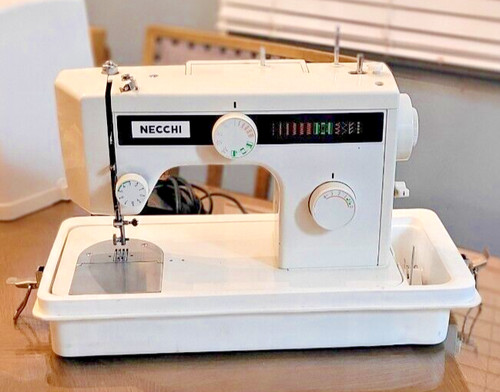 Macchina cucire necchi - da,