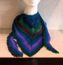 SCIARPA SCIALLE TRIANGOLARE