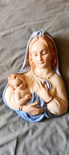 Capoletto madonna con bambino - madonna,