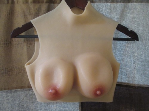 Forme seno tette finte - , in