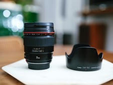 Canon EF 35mm f/1.4 L series