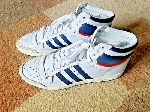 Taglia adidas top - 12,