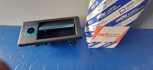 Maniglia portellone posteriore