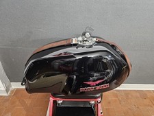 Serbatoio Moto Guzzi V7 Racer  – Colore Nero in Metallo