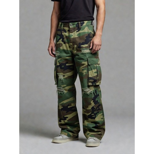 Pantaloni cargo mimetici