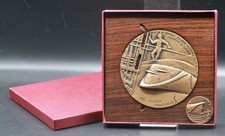 SPORTUOMO TORINO 80 Scultura In Bronzo BERTONI Con Medaglia E Cofanetto