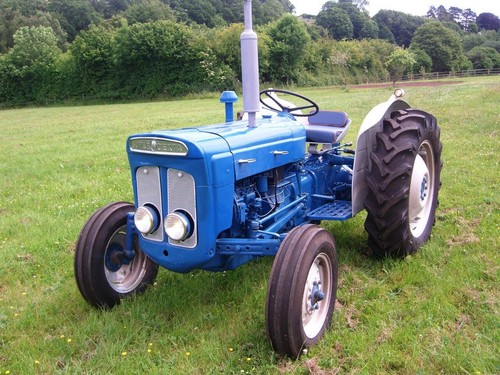 Fordson dexta super - fordson,