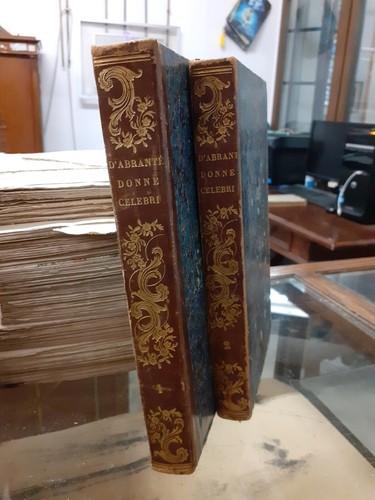 Libro antico vite ritratti - libro,