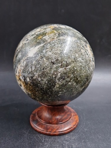 Sfera cristallo naturale - di,