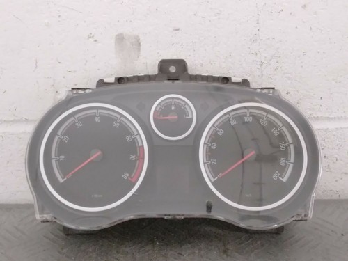 4461 contachilometri quadro - 4461,