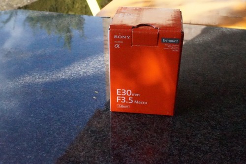 Sony sel30m35 30mm - macro, e