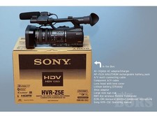 Sony HVR-Z5E Durata nastro 160 ore. Microfono, paraluce, adattatore CA, 15 nastr