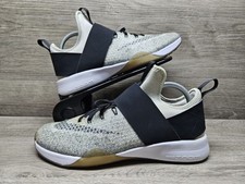 Nike Air Zoom Strong