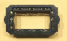 ORIGINALE SUPPORTO USATO 4703 BTICINO LIVING CLASSIC TICINO MASCHERINA TELAIO