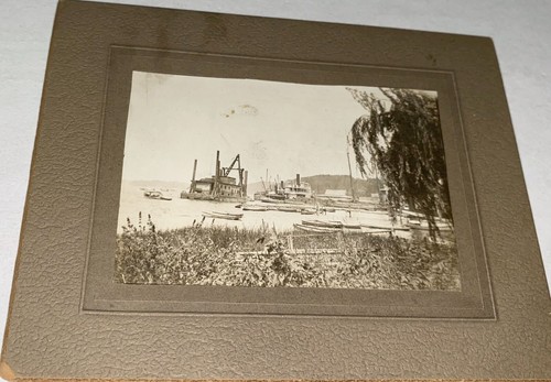 Rara antica foto - , armadio