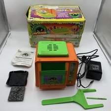 La Fabbrica Dei Mostri Le