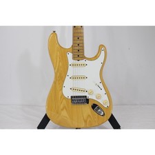 Chitarra elettrica YAMAHA