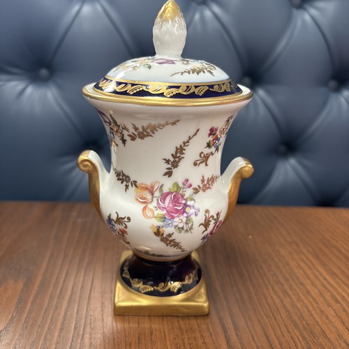 Vaso urna con - , coperchio