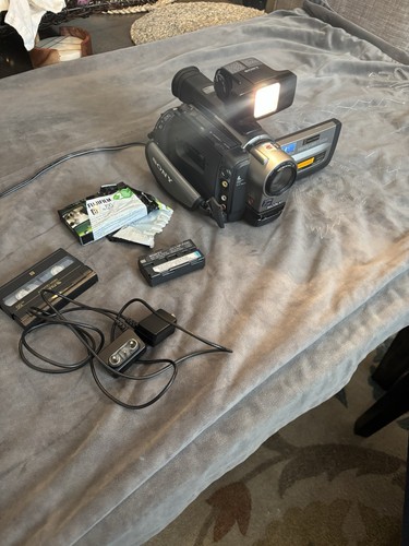 Sony handycam ccd - handycam, ccd-trv99