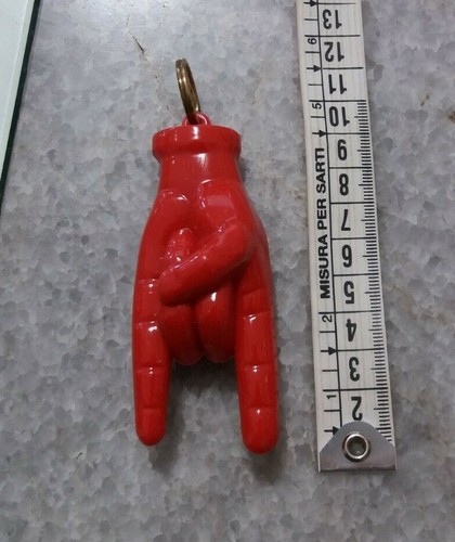 Portafortuna mano rossa - portafortuna,