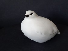 PERSONA INGRIDA. Statua di una