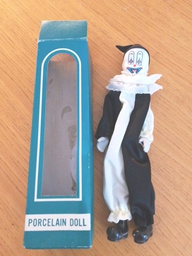 Porcelain doll tipo pierrot - doll,