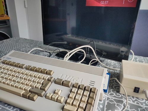 Amiga 1200 usato con power - 1200, *usato*
