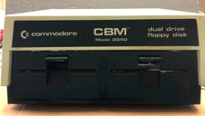 Commodore CBM 2040 Dual Floppy