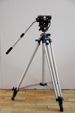 treppiede manfrotto 028 con testa fluida 116