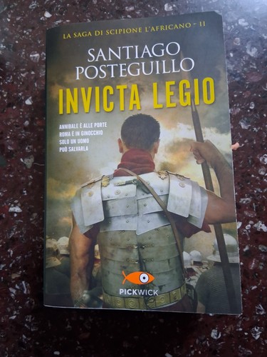 Santiago posteguillo invicta - posteguillo, "invicta