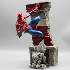 🔷 Statue Spider-Man 28 cm