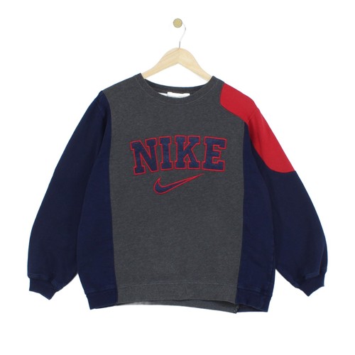 Felpa nike vintage rielaborata - nike,