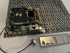 Scheda madre Intel LGA 1151 8a/9a generazione con processore i3 Mini ITX con memoria 8 GB