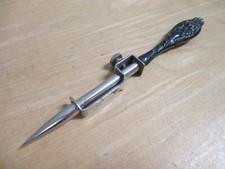 Antico punzone a spillo in