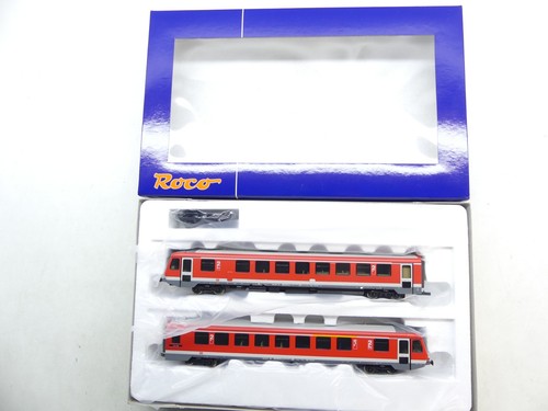 Roco 63013 treno - treno, vt628